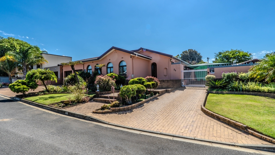 4 Bedroom Property for Sale in Morgenster Heights Western Cape